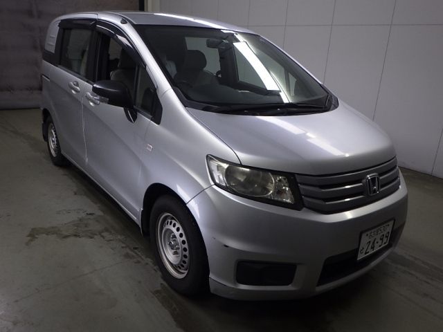 59021 Honda Freed spike GB3 2011 г. (Honda Nagoya)